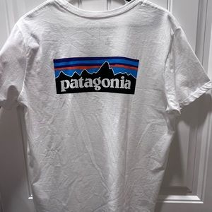 Patagonia short sleeve shirt and Baggies!